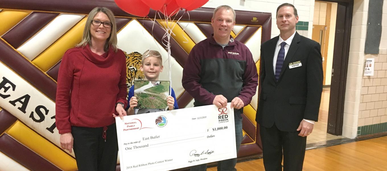 East Butler public school awarded for student’s Red Ribbon Week Photo